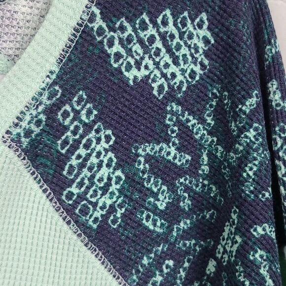 Roxy Mint Green Boho Waffle Thermal Shirt Long Sleeve Floral Print Top Medium - Picture 3 of 10